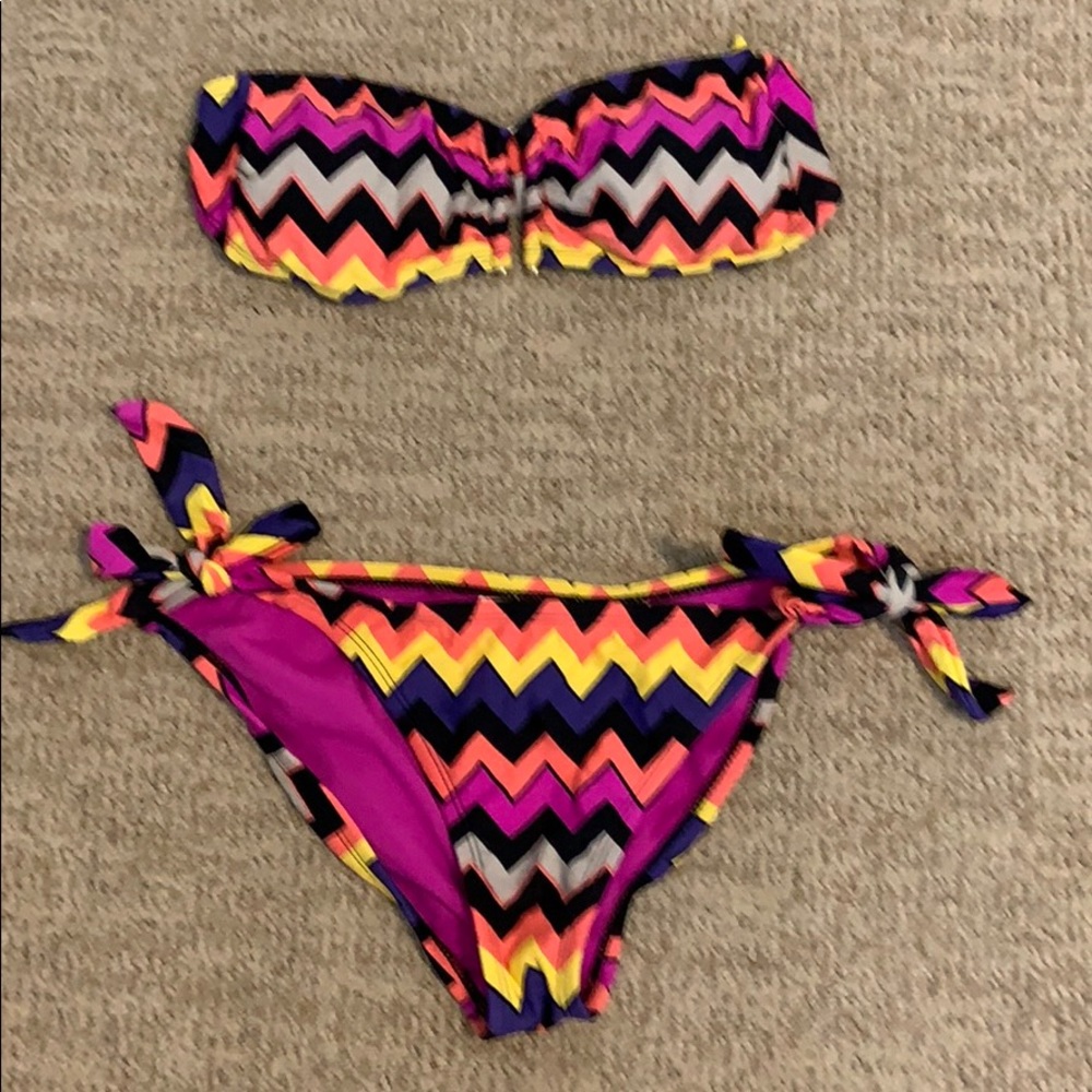 Bathing suit